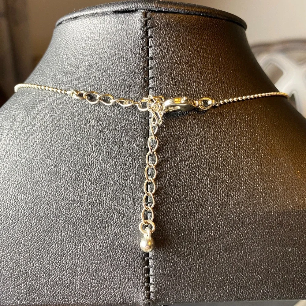 Vintage AVON Silvertone Vine Y-Necklace 18